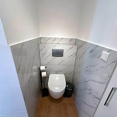 Хостел Artemis Zimmervermietung 5 Ein Bettzimmer *