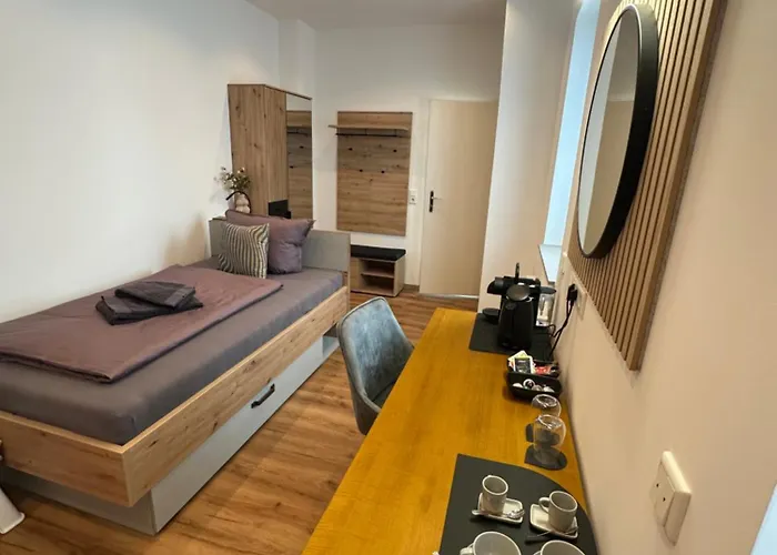 Artemis Zimmervermietung 5 Ein Bettzimmer * Sundern